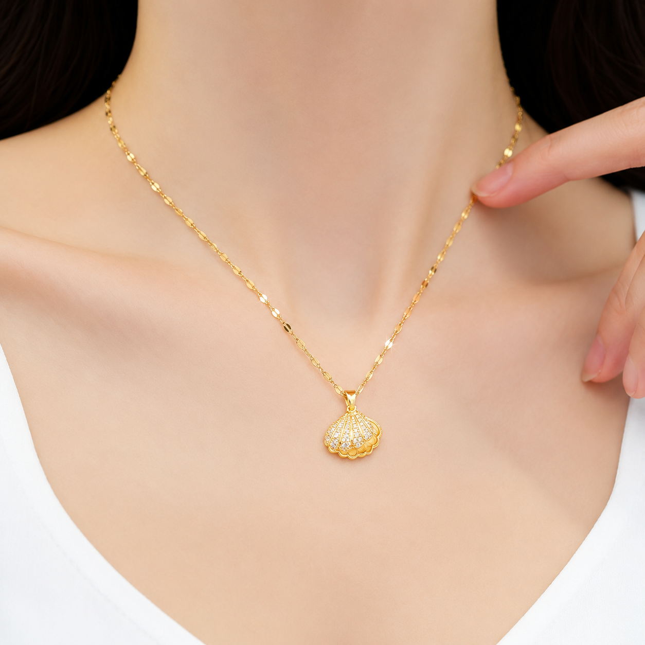 Ocean's Secret Floating Pearl Shell - Anti tarnish
