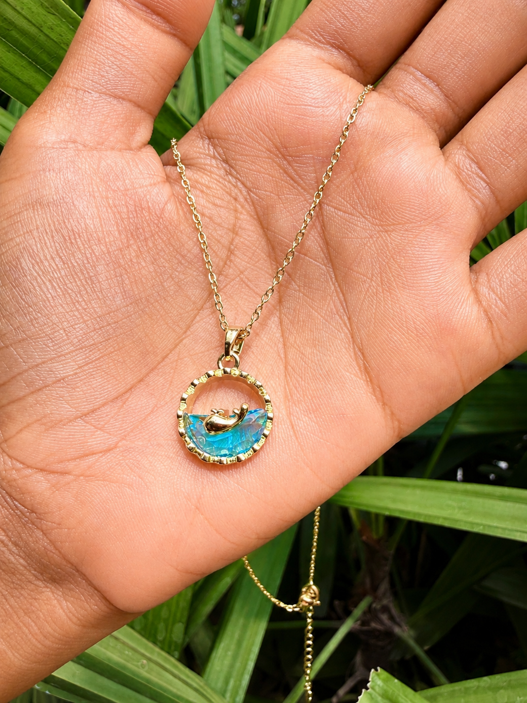 Blue Crystal Whale Ocean Necklace - Anti tarnish