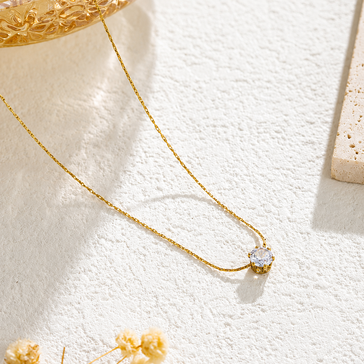 Minimalist Round Solitaire Pendant - Anti tarnish