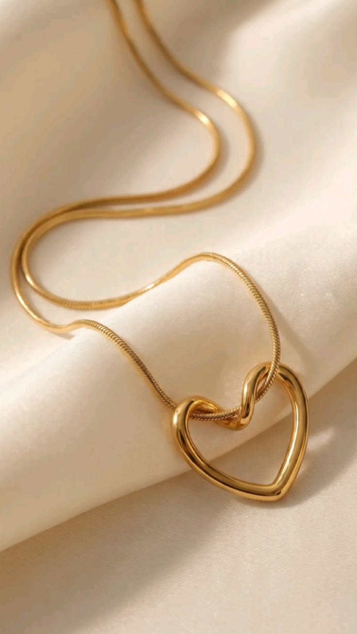 Gold Hollow Heart Pendant - Anti tarnish