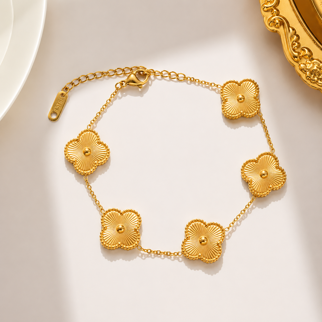 Golden Four leaf Clover Bracelet