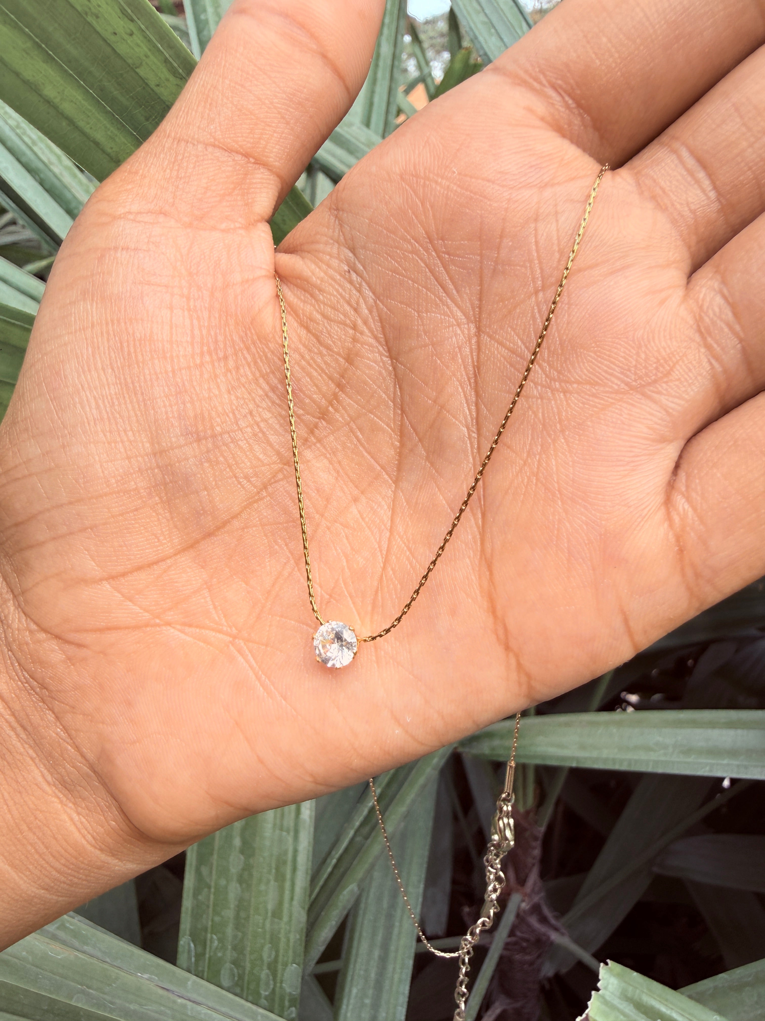 Minimalist Round Solitaire Pendant - Anti tarnish