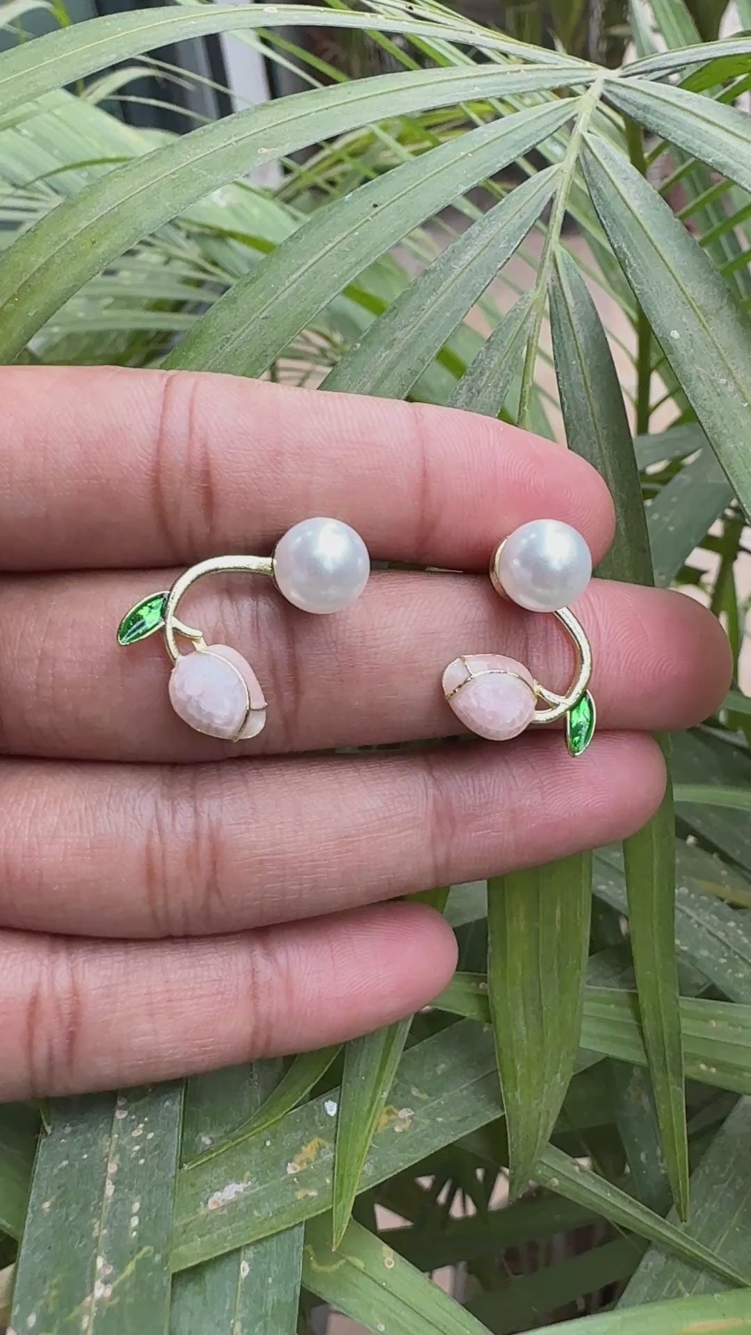 Blushing Tulip Pearl Studs